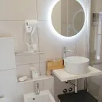 Appartamento Terra - A Casa Di Lu Apartment